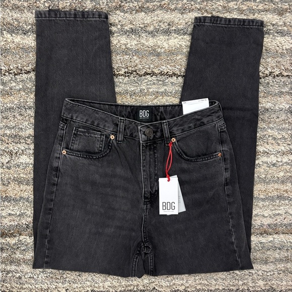 BDG Urban Outfitters Mom High Waisted Tapered Leg Jeans Sz 28Wx32L NWT | BDG - - Picture 3 of 11